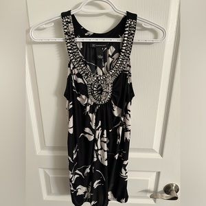 INC international concepts tank